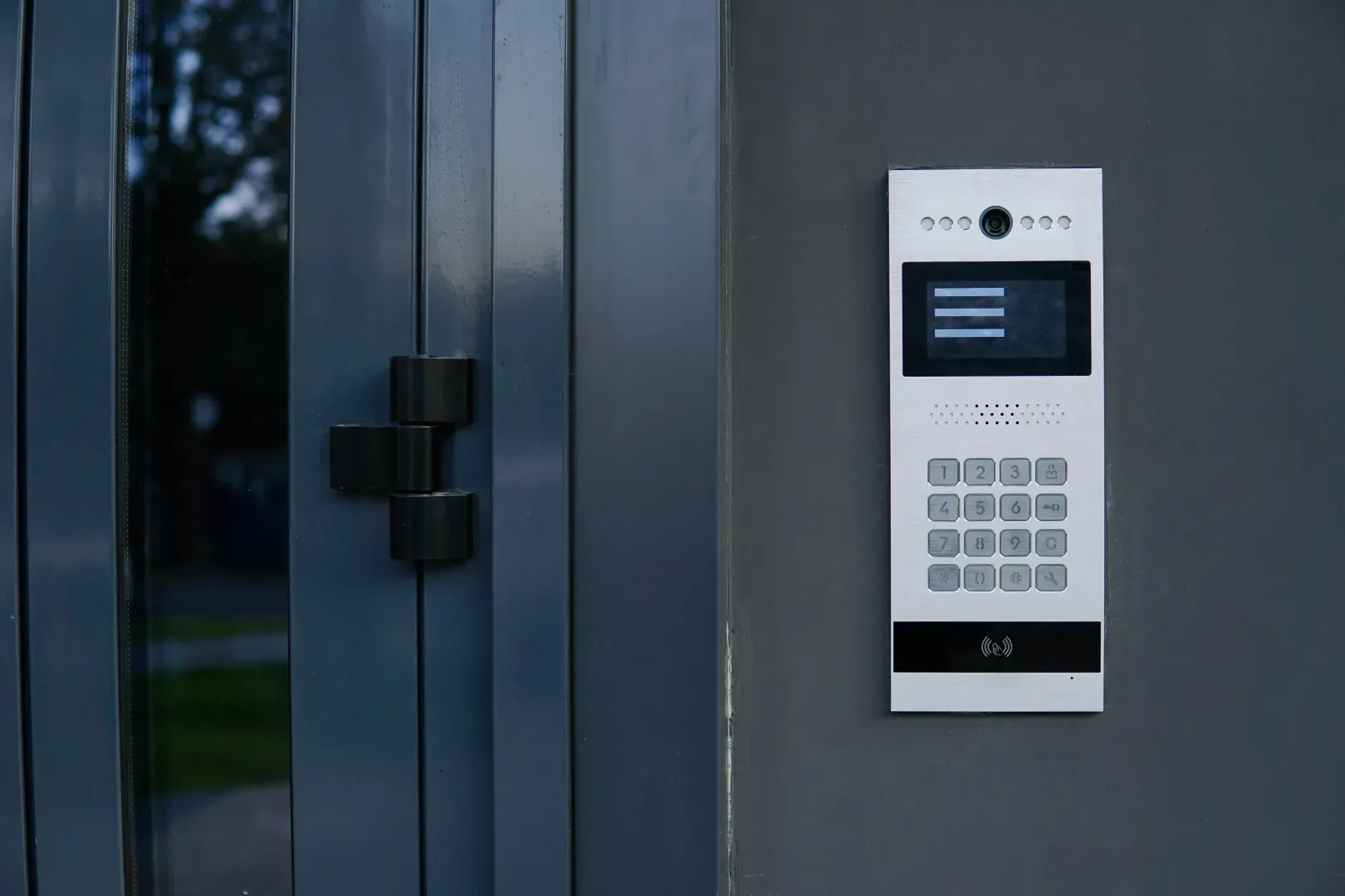 interphone (1)